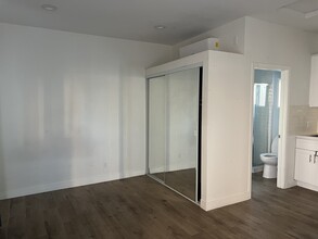 2232 Mortimer Ave in Huntington Park, CA - Building Photo - Building Photo