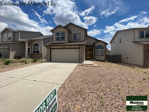 8085 Parsonage Ln in Colorado Springs, CO - Building Photo - Building Photo