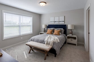 Olive Lane Townhomes in Maple Grove, MN - Foto de edificio - Interior Photo