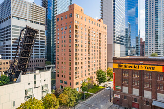 Fulton House in Chicago, IL - Foto de edificio - Building Photo