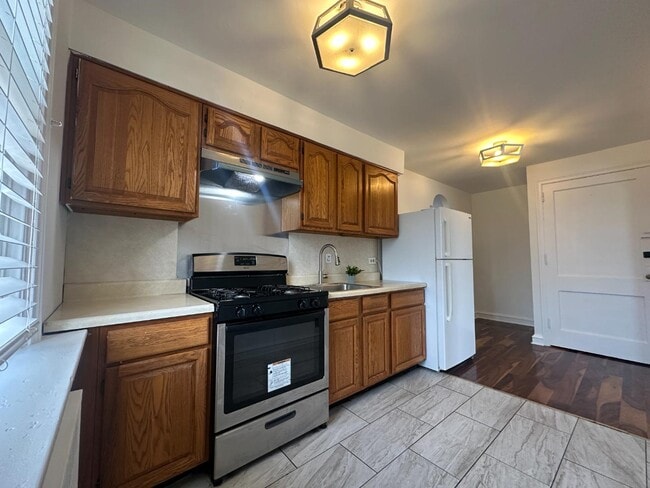 property at 4401 Oakmont St