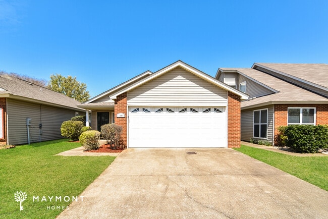 4669 Young Pointe Manor in Montgomery, AL - Foto de edificio - Building Photo