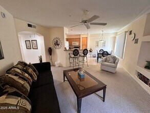 16631 E El Lago Blvd in Fountain Hills, AZ - Foto de edificio - Building Photo