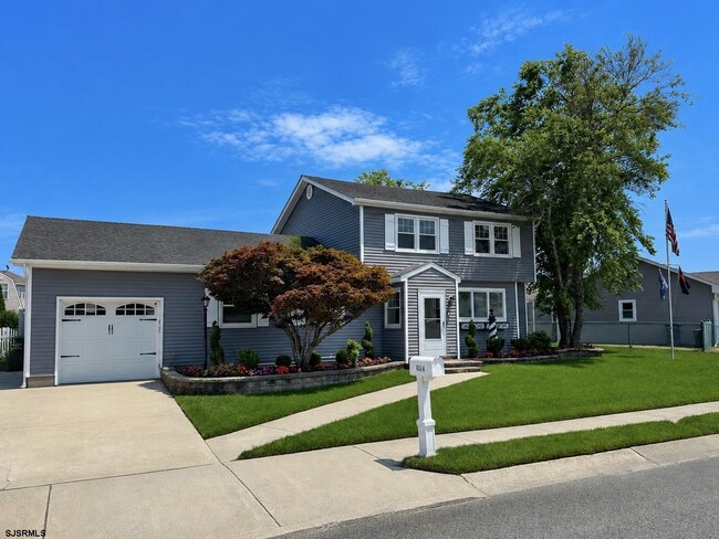 property at 4514 Harbor Beach Blvd