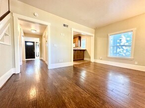 839 Rio Chico Way in Chico, CA - Building Photo - Building Photo