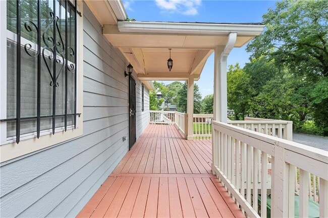 16 Wadley St NW in Atlanta, GA - Building Photo - Building Photo