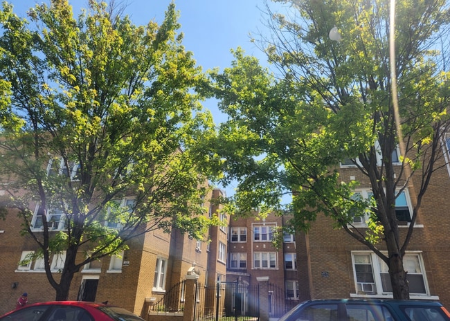 4751 N Monticello Ave, Unit 3G