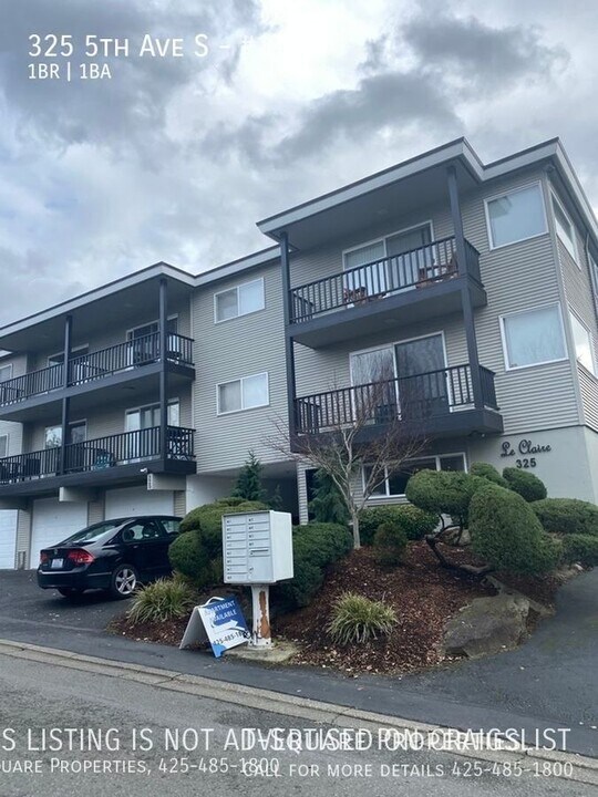 325 5th Ave S, Unit 102 in Kirkland, WA - Foto de edificio
