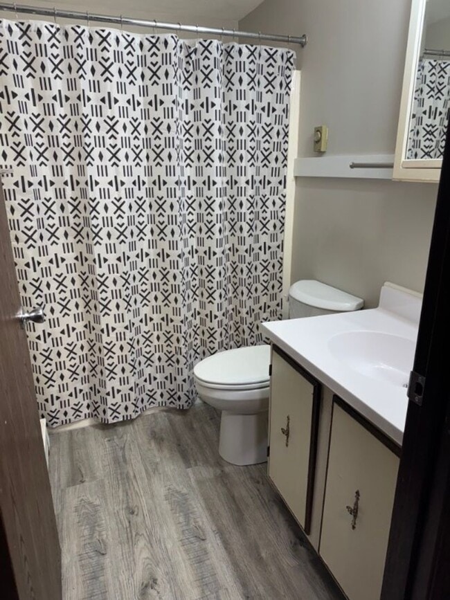 property at 405 3rd Ave SW