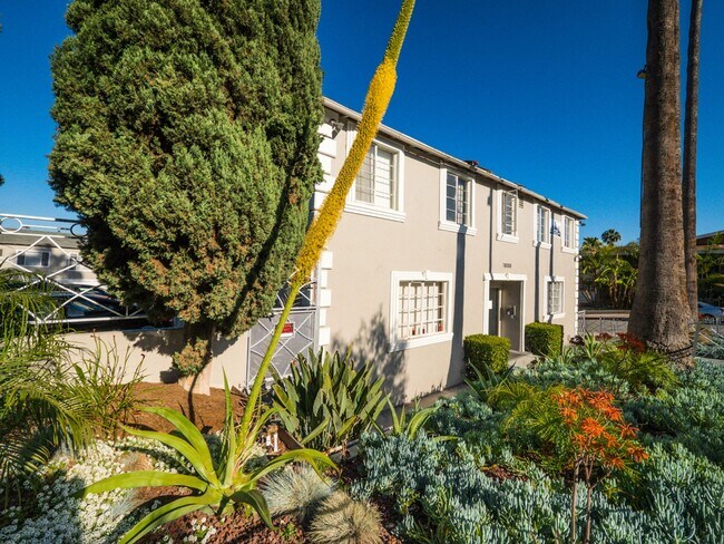 property at 1800 Grace Ave
