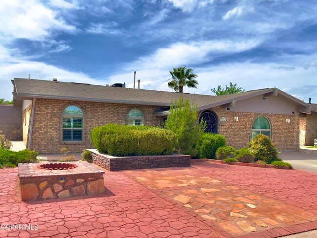 3217 Funston Pl in El Paso, TX - Building Photo - Building Photo