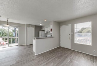 11907 Alpheus Ave in Austin, TX - Building Photo - Building Photo