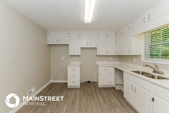 3080 Chippewa Dr in Rex, GA - Building Photo - Building Photo