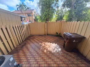 5357 W 23rd Ct in Hialeah, FL - Building Photo - Building Photo