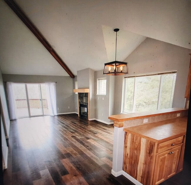 property at 5027 Falcon Dr