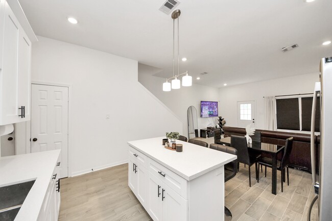 property at 4613 Ireland St