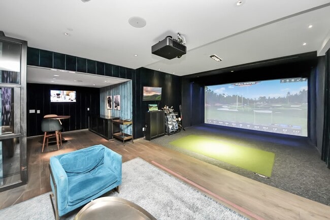 property at 1300 Lamar St