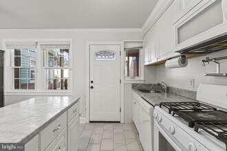 510 E Nelson Ave in Alexandria, VA - Building Photo - Building Photo