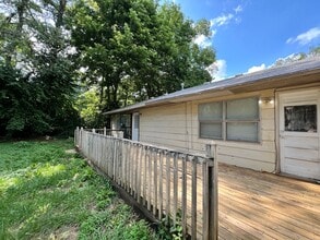 7601 Ruskin Way in Kansas City, MO - Building Photo - Building Photo