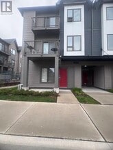 2635 William Jackson Dr in Pickering, ON - Building Photo - Building Photo