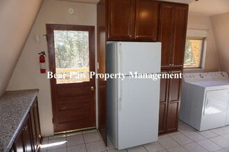 196 Deer Rd in Evergreen, CO - Building Photo - Building Photo