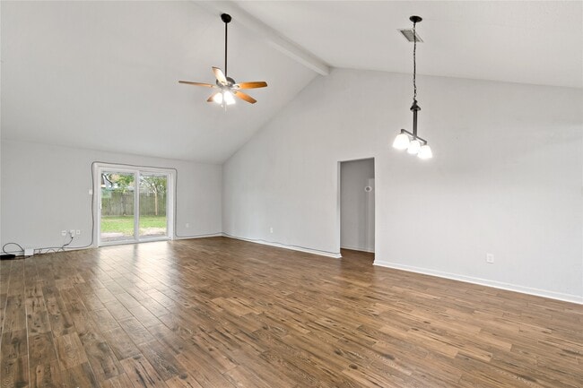 12015 Pompton Dr in Houston, TX - Building Photo - Building Photo