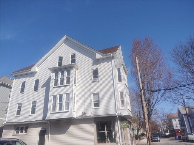 198 Ives St in Providence, RI - Building Photo - Building Photo