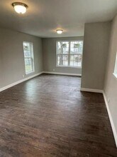 209 S Jordan St in Whitesboro, TX - Building Photo - Building Photo