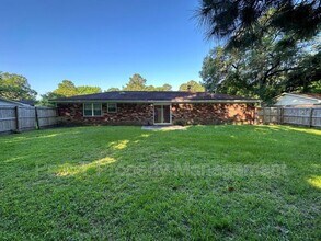 61 Dove Ct in Richmond Hill, GA - Building Photo - Building Photo