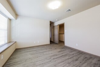 2403 Sailors Way in Houston, TX - Building Photo - Building Photo