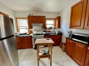 84 Allston St, Unit A2 in Boston, MA - Building Photo - Building Photo