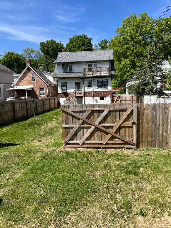 524 Avenue D in Fort Madison, IA - Building Photo - Building Photo