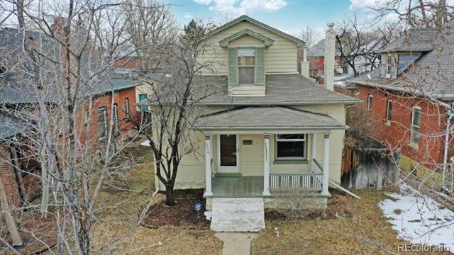 property at 218 S Emerson St