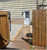 9133 Cedarpark Ln, Unit B in Knoxville, TN - Building Photo