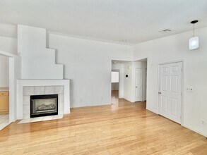 8319 Haven Cove Ave in Las Vegas, NV - Building Photo - Building Photo