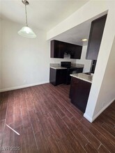 2626 Lynnwood St in Las Vegas, NV - Building Photo - Building Photo