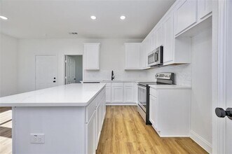 2309 Mill St in Greenville, TX - Building Photo - Building Photo