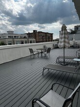 Segovia Apartments in Washington, DC - Foto de edificio - Building Photo