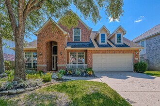 4907 Mountain Fork in Missouri City, TX - Foto de edificio - Building Photo