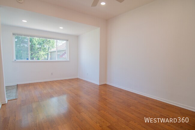 4734 W Altgeld St in Chicago, IL - Building Photo - Building Photo