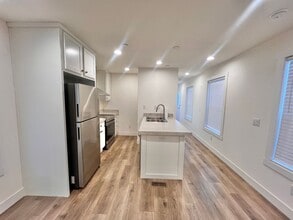 1602 Dodder Dr in Los Banos, CA - Building Photo - Building Photo