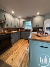 22 Edgewater Rd in North Haven, CT - Building Photo - Building Photo