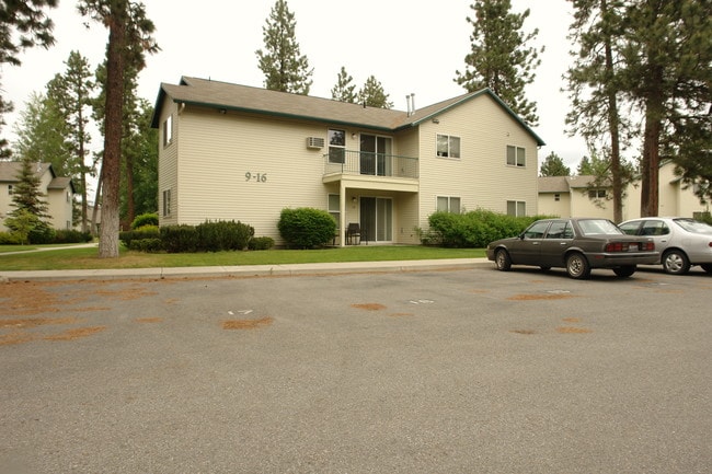 Lake Wood Ranch in Coeur d'Alene, ID - Building Photo - Building Photo