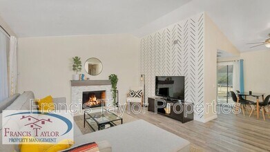 5288 Leon St in Oceanside, CA - Building Photo - Building Photo