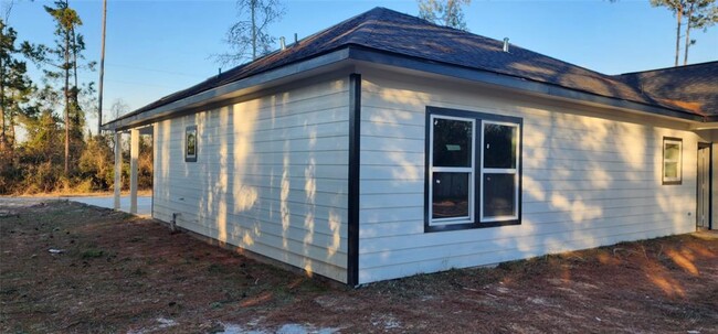 154 Brahman Dr in Onalaska, TX - Building Photo - Building Photo