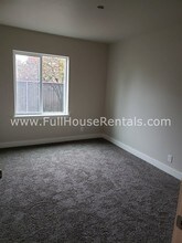 1100 Q St-Unit -#105 in Springfield, OR - Building Photo - Building Photo