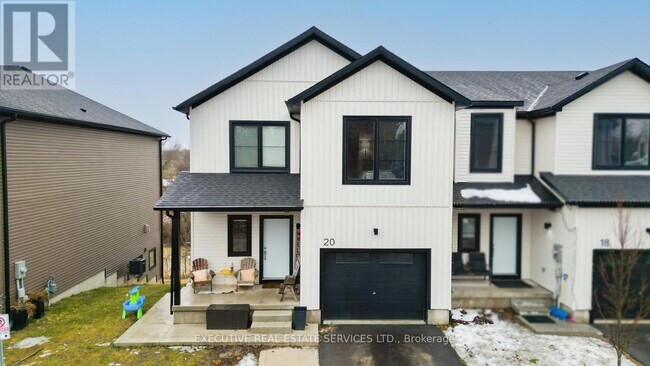 20 Trailside Dr in Haldimand, ON - Building Photo - Building Photo