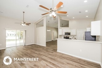 9310 27th Ave E in Palmetto, FL - Foto de edificio - Building Photo