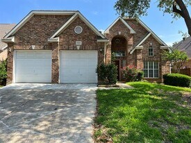 9811 Cliffside Dr in Irving, TX - Building Photo