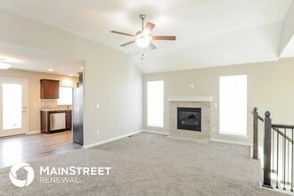 235 Jenny Ln in Raymore, MO - Building Photo - Building Photo